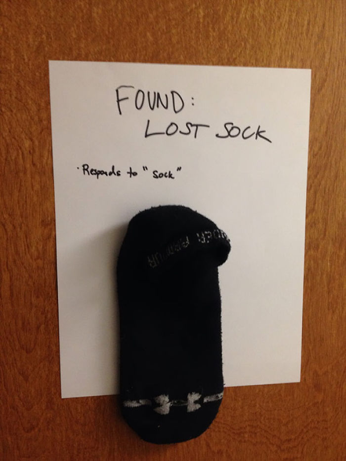 Encontrado calcetín perdido, responde al nombre de "calcetín"