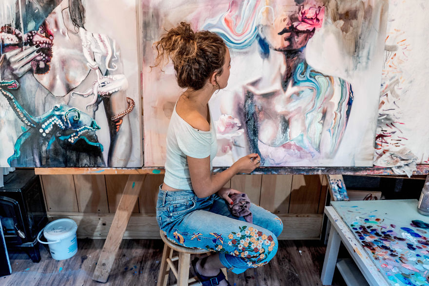 18-Year-Old Painter Stuns The Art World With Her Vibrant Paintings, Sells Them For $10k