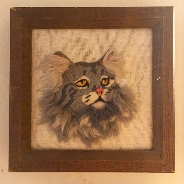 My Fiancé Found The Most Beautiful Stitching Of A Cat. I Particularly Enjoy His Derpy Eyes And The Look Of “Ooooh God...” On His Face