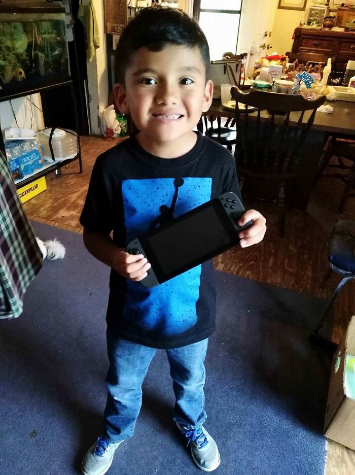 I Was Visiting Family Back Home And Decided To Bring My Switch, My Little Cousin Was The Very First To Notice It. I Let Him Borrow It The Entire Time I Was There. Knowing How Tough Times Are Back Home, It Was With A Huge And Heavy Heart That I Gave My Prized Possession Away