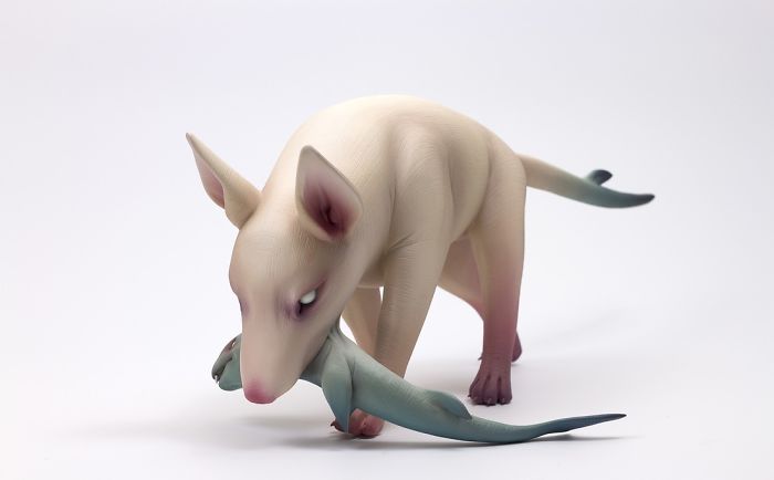 Freaky-Cute-Ceramic-Creatures-Erika-Sculpture