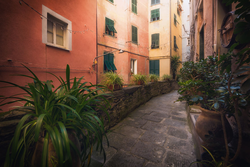 I Photographed The Little Streets Of Italy And It Looks Like A Fairytale