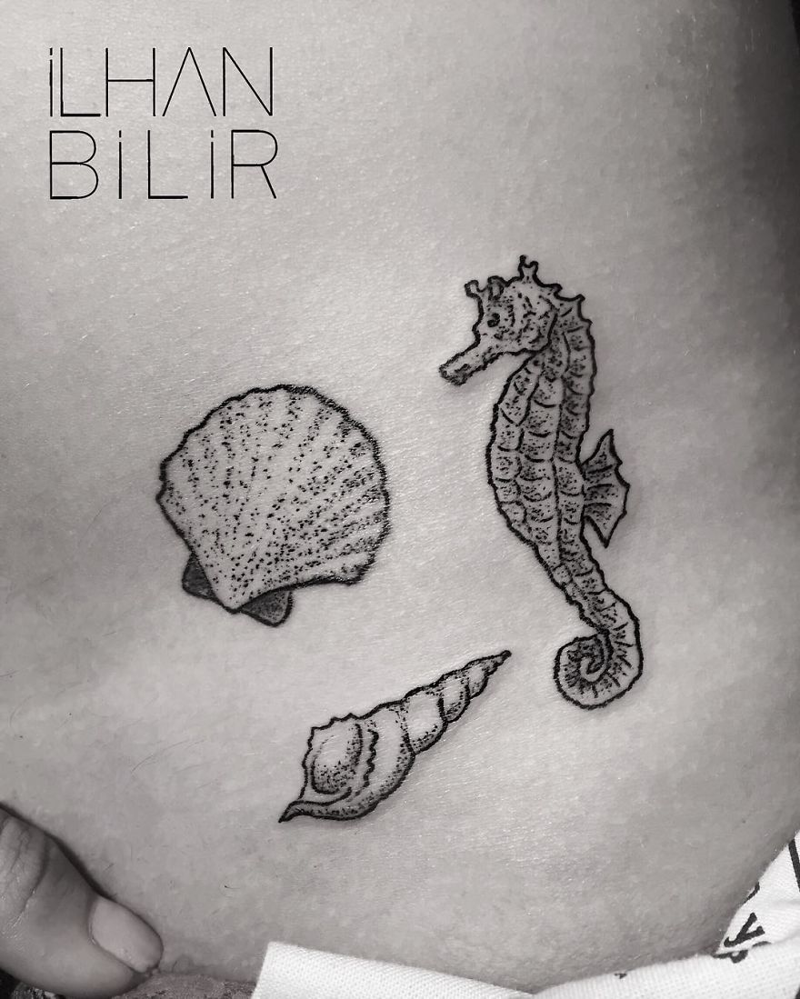 Simplicity, Contrast And Dotwork: Tattoo Artist Ilhan Bilir Creates Remarkable Skin Art