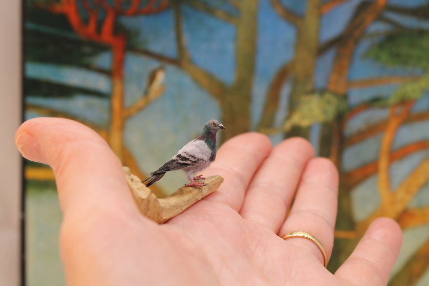 Tiny-Sculptures-Fairies-Miniatures-Katie-Doka