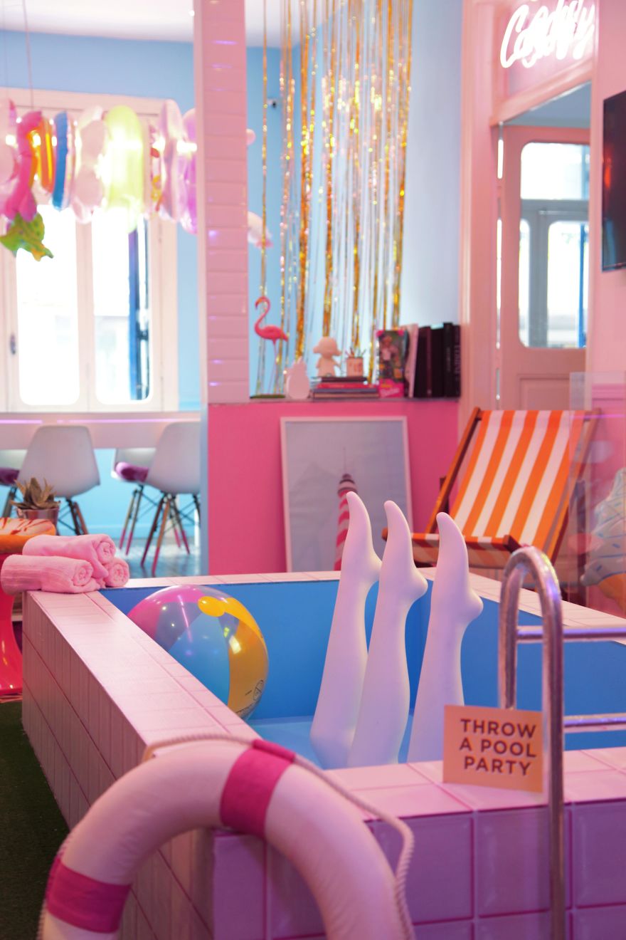 Candyfornia Pink Café In Beirut... For Unicorns Only
