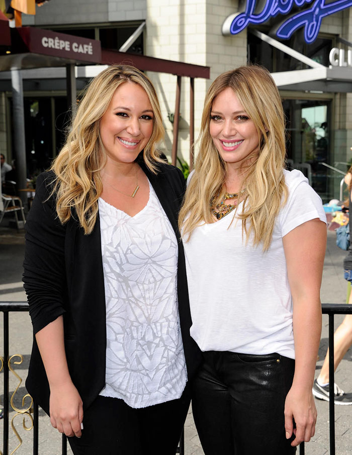Hilary Duff With Her Sister Haylie