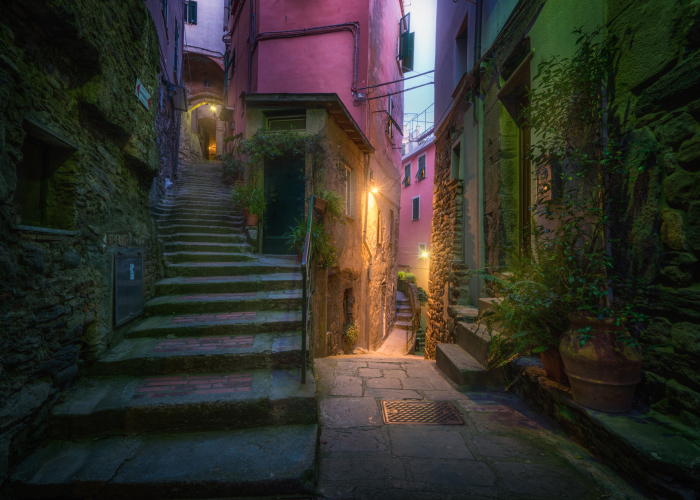 I Capture The Beauty Of Italian Back Alleys, And They Remind Me Of Fairy Tales