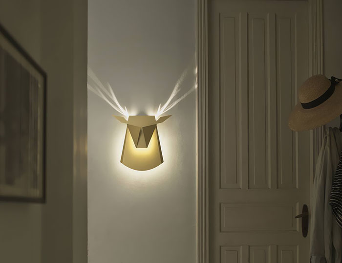 This Lamp Makes Antlers When Switched On