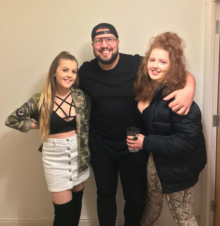 Guy Moves In With Two Women, Is Surprised At How Different They Do Everything