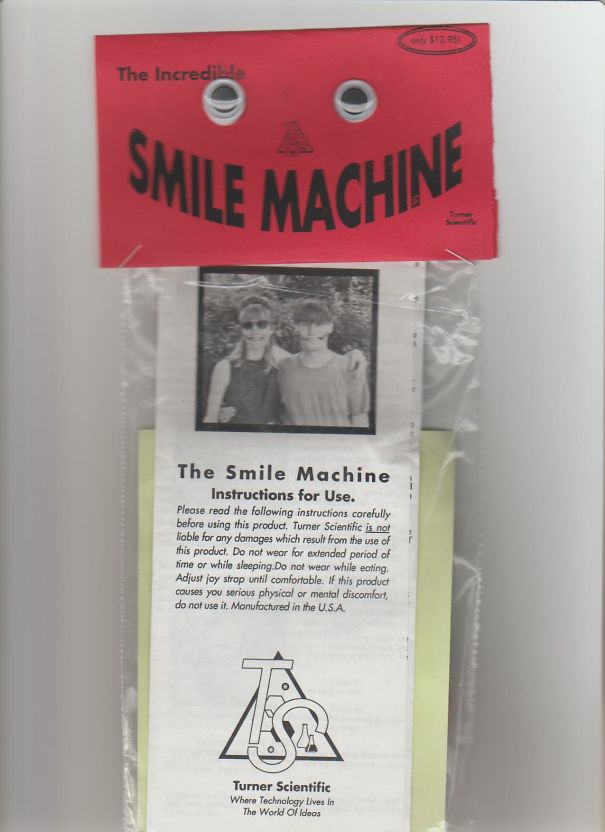 smile-machine-package-5ace3e98129af.jpg