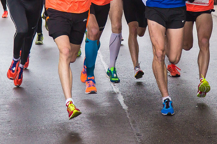 This 0.5k Marathon Dedicated To Lazy People Will Give You Free Beer And Donuts