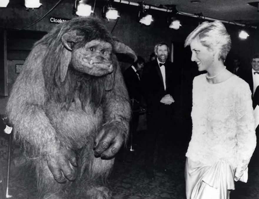 Blog Shows Vintage Celebrity Photos You May Have Never Seen