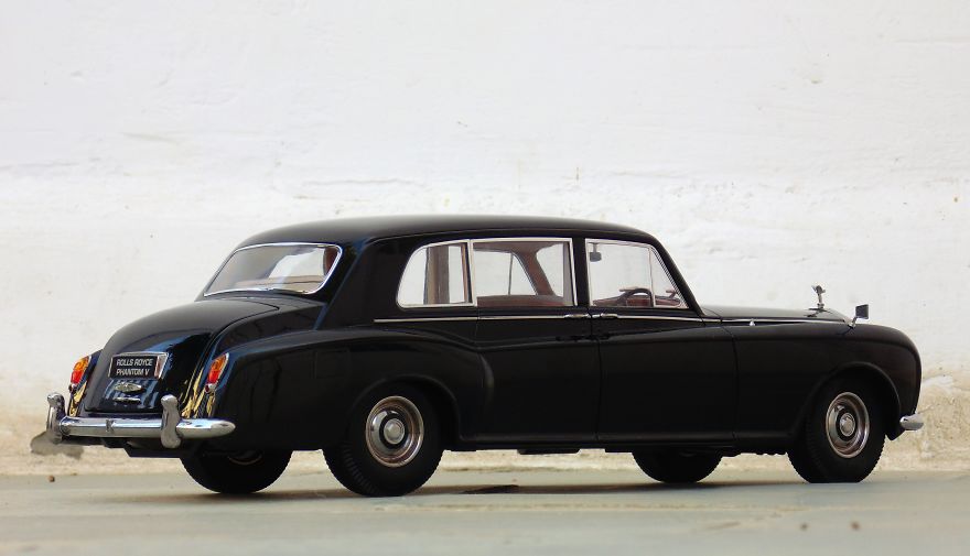 Rolls Royce Phantom In A Miniature Form Rolls Royce Phantom In A Miniature Form