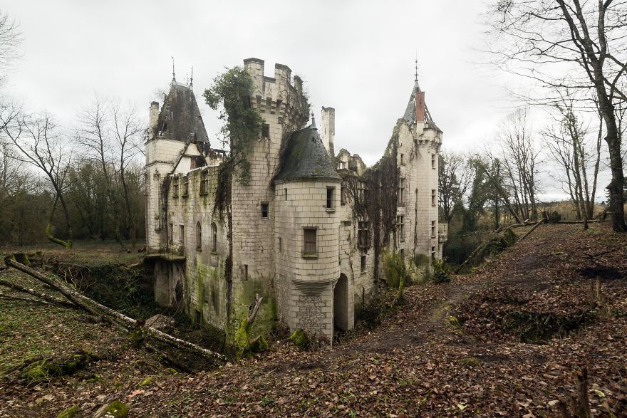 The Most Beautiful Abandoned Castles In The World