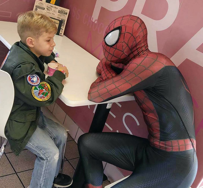 This Man Has Helped Over 10,000 Children By Dressing Up As Spider-Man And His Story Will Make You Cry