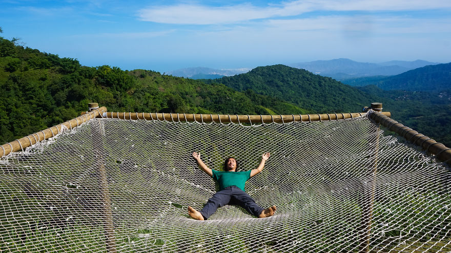 You Need To See These Gigantic Hammocks In Colombia