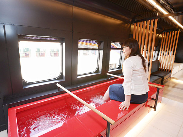 Toreiyu                                                          Tsubasa Train                                                          In Japan Is                                                          Equipped With                                                          Footbaths So                                                          You Can Enjoy                                                          A Relaxing                                                          Trip