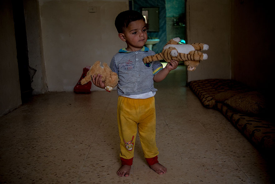 Kids At Every Income Level Were Asked To Show Their Favorite Toys, And The Result Will Make You Think