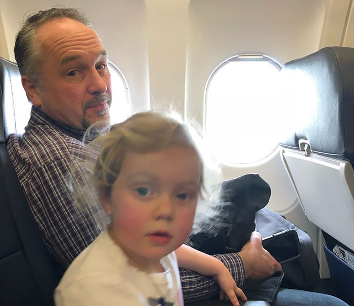 Mother Couldn’t Stop Her Kids From Screaming On A Plane, So This Stranger Stepped In