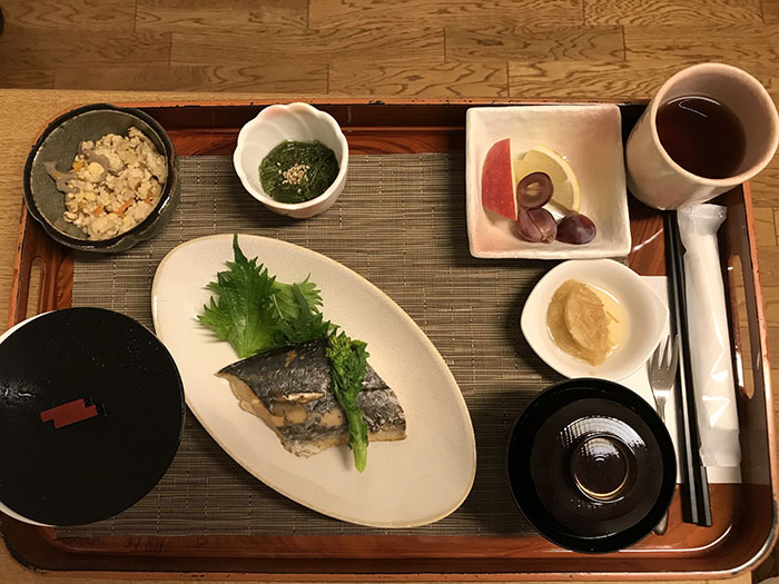 You Will Find It Hard To Believe That This Woman's Photos Of Japanese Hospital Food Are Real