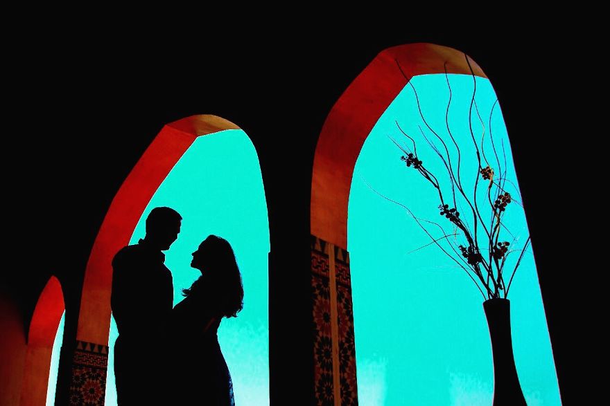 I Photographed The Silhouettes Of The Love Story
