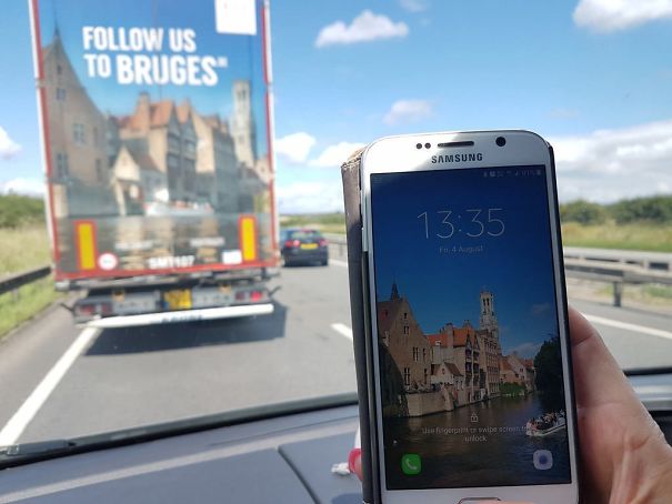 The Print On The Back Of The Lorry In Front Of Was Taken In The Same Spot My Wife Took Her Phone Background Photo