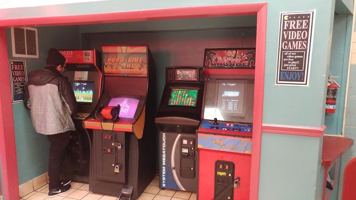 My Local Pizza Place Has Free Arcade Games