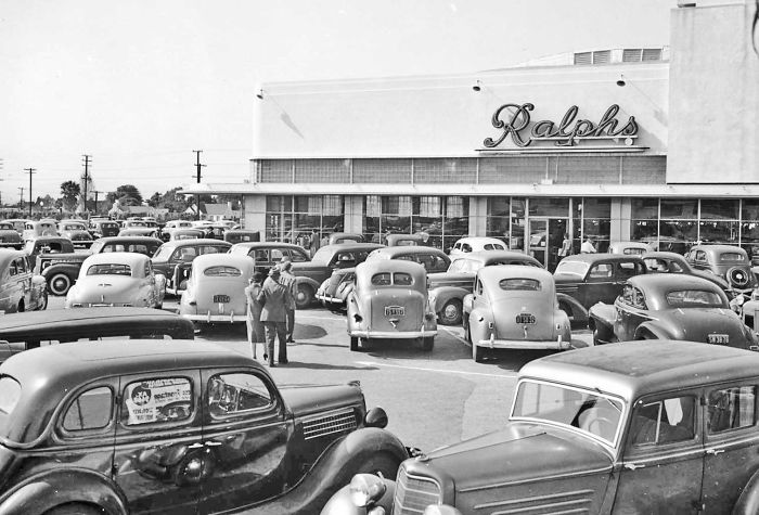 Ralph's Supermarket, Los Angeles, 1942