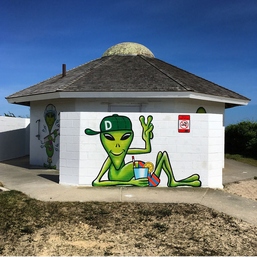 Aliens Have Landed (Round Hill Beach)