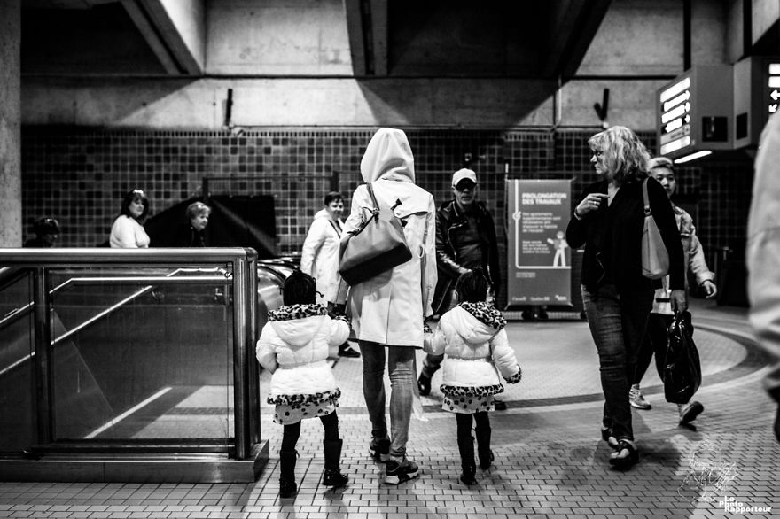 On Saturday, May 5th 2018 At 3:07pm, The Commuters Of The Jean-Talon Metro Station Thought They Were Seeing Double. They Were Actually Seeing Twin Girls