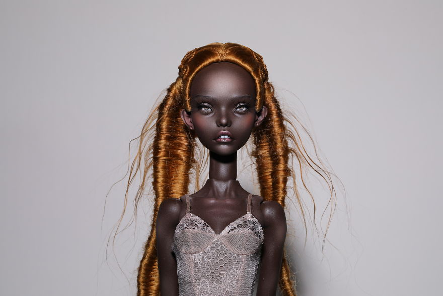 Dutch Visual Artist Collaborated With Doll Makers To Create Surreal Art