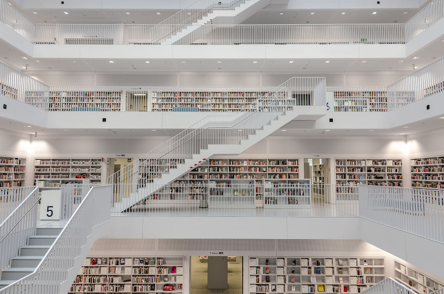 Stuttgart Municipal Library, Stuttgart, Germany