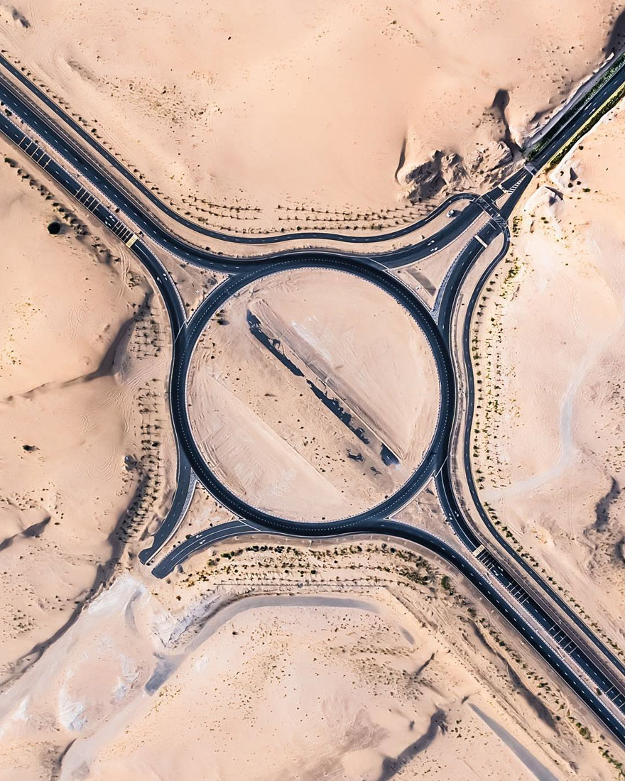 Desert Roundabout (United Arab Emirates)