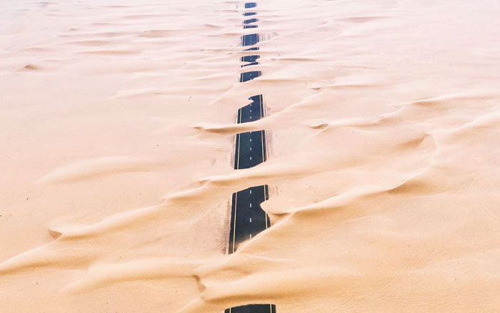 The Desert Is Taking Over Dubai And Abu Dhabi, And The Photos Are Stunning