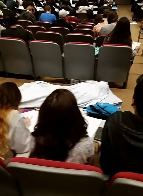 Zero Fucks Were Given By This Guy In Class Today