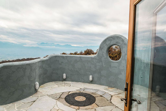 This House Looks Ordinary From The Outside, Only Until You Step Inside And See Why It Costs $7,600,000
