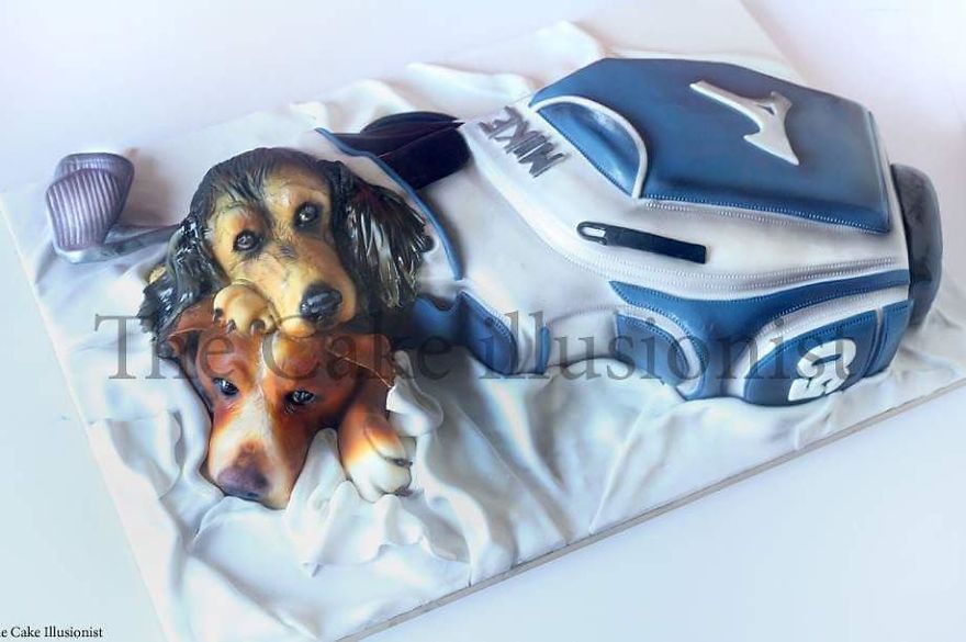 Woman Makes Animal Shaped Cakes And You Would Not Have The Guts To Cut It Out