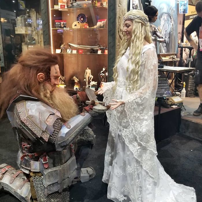 Galadriel And Dwarf, Lord Of The Rings