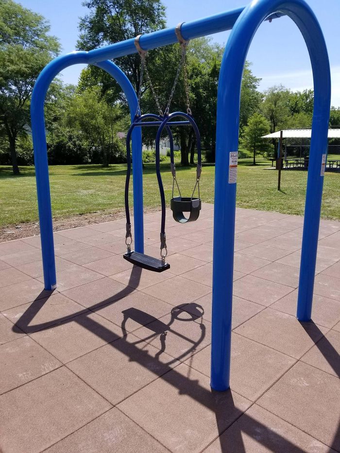 This Swingset Lets You Swing With Your Child And Not Just Push Them