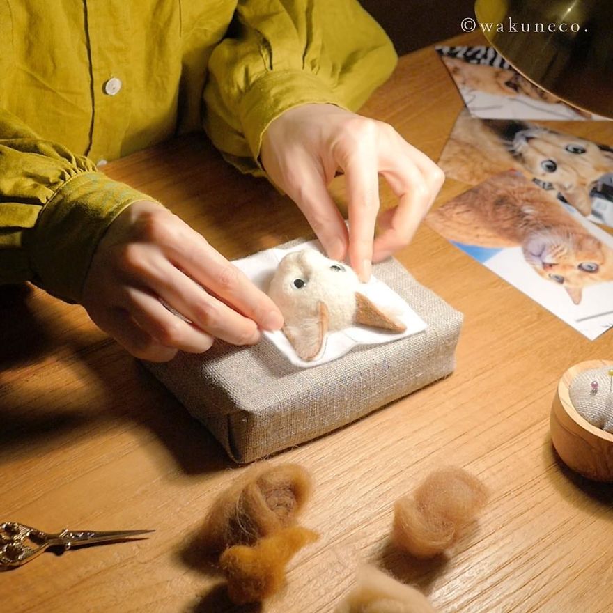 Japanese Artist Makes 3D Cat Portraits Out Of Felted Wool | Bored Panda