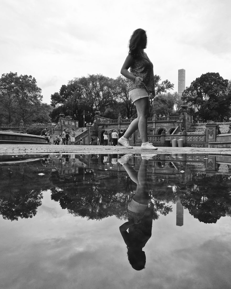 You´ve Never Seen Nyc Like This. I Caputred
the Parallel Worlds Of New York City Through Puddles