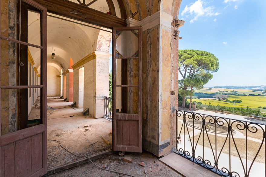 Views Over The Tuscan Hills From This Abandoned Villa