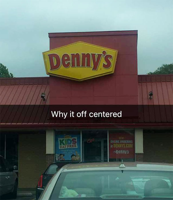 This Denny's Sign Isn't Centered