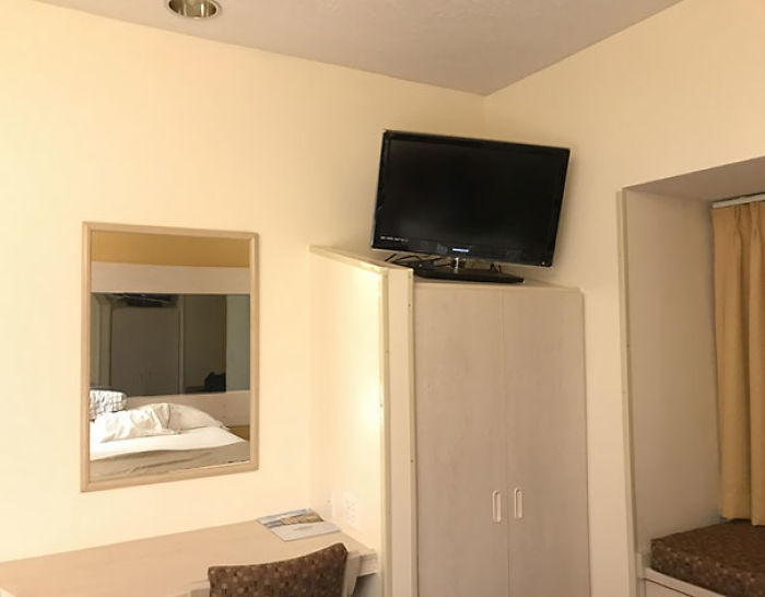 The Placement Of This TV Upsets Me