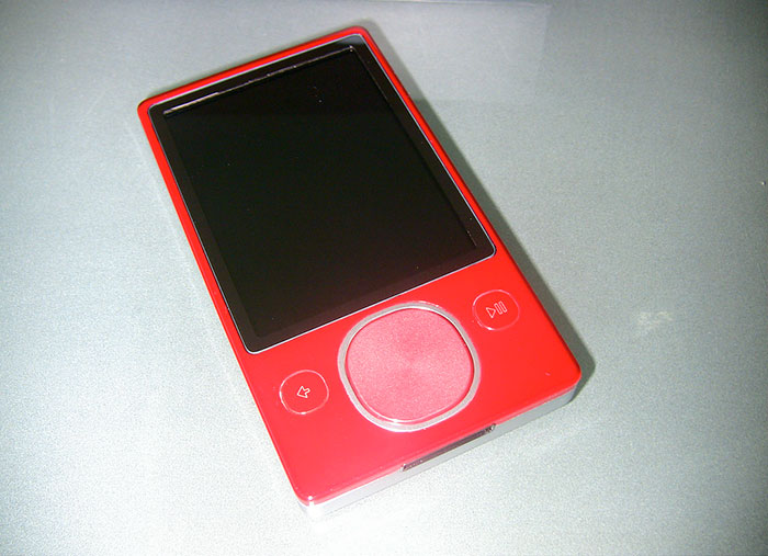Picture of red Microsoft Zune