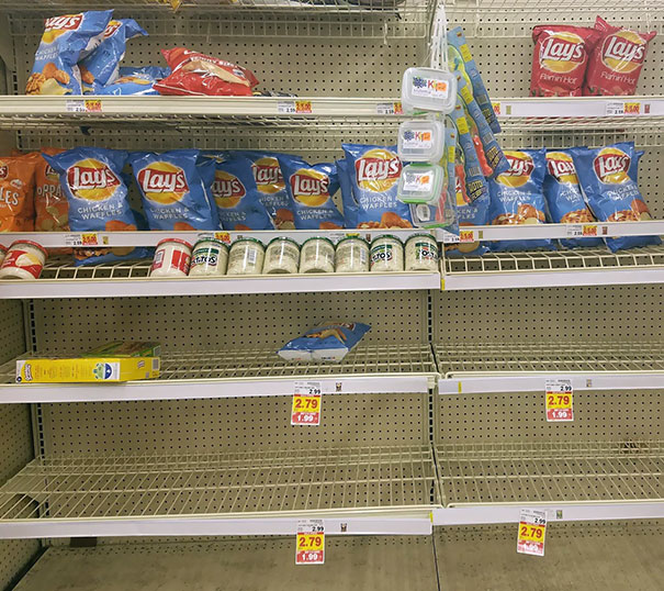 People At The Store In Houston Would Rather Starve During Hurricane Harvey Than Eat Chicken And Waffle Lay's