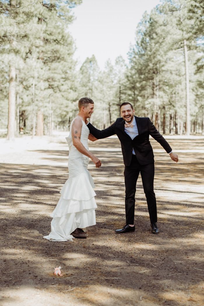 Bride Sends Her Brother For 'First Look' Instead Of Her, And The Groom's Reaction Is Priceless
