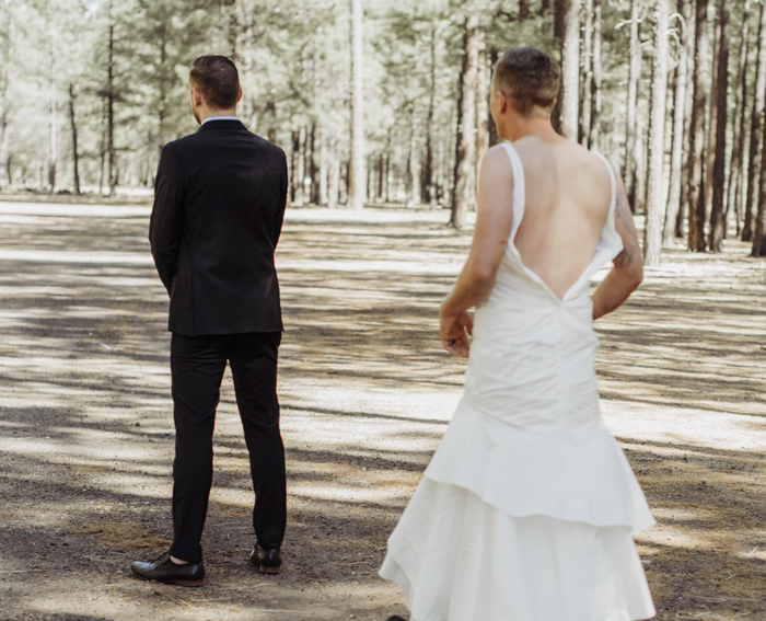 Bride Sends Her Brother For ‘First Look’ Instead Of Her, And The Groom’s Reaction Is Priceless