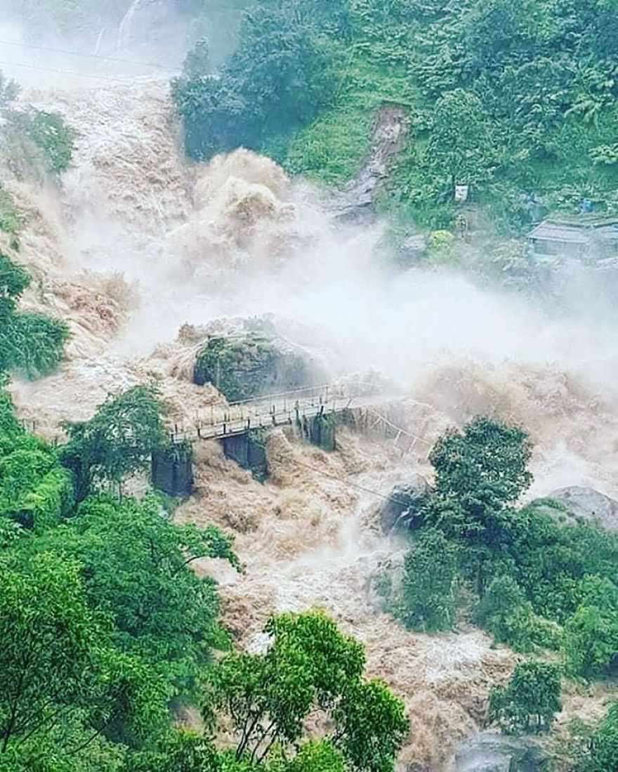 10+ Incredible Scenes Of Havoc And Hope From Kerala's Worst Flood In 100 Years 10+ Incredible Scenes Of Havoc And Hope From Kerala's Worst Flood In 100 Years