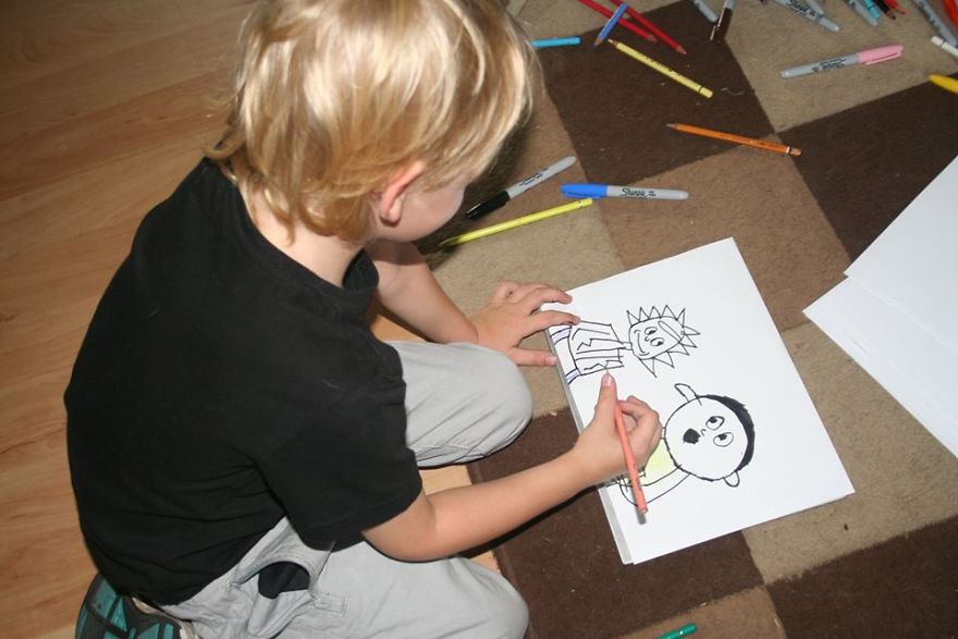 4 Year Old Draws Amazingly Well!